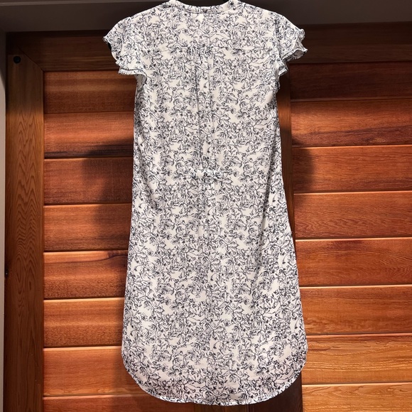 COPY - Black floral H&M Dress - Picture 2 of 7